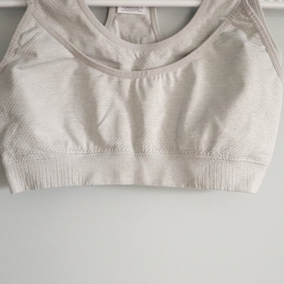 Gymshark Women's Sz M Grey Vital Rise Medium Support Keyhole Stretch Sports Bra - Picture 5 of 8
